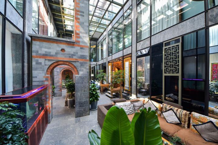 Qinglu Shangzhai Art Hotel