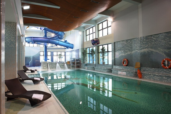 Pool 23 of 81
