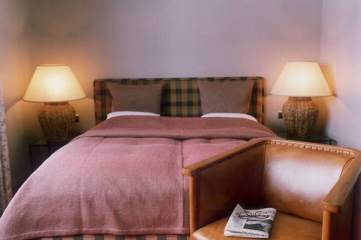 Room 44 of 95