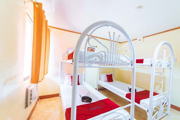 Room 29 of 48
