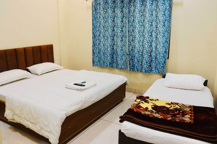 Room 16 of 25