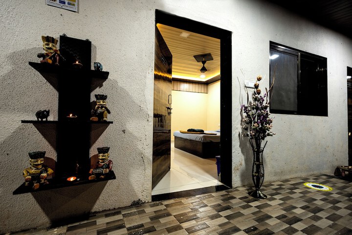 Hotel 3 of 49