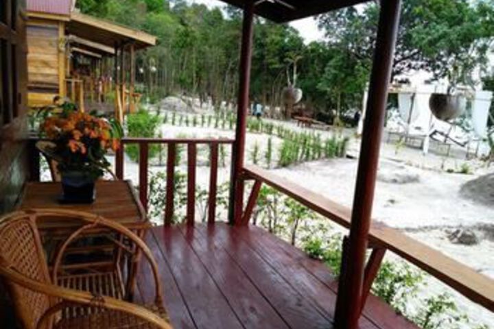 Terrace/Patio 4 of 64