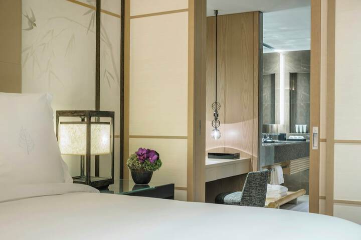 Room 20 of 159