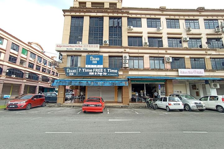 Hotel O Grand Vista