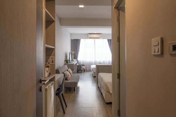 Room 19 of 216