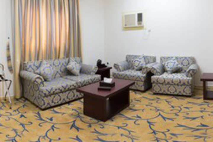 Room 2 of 17