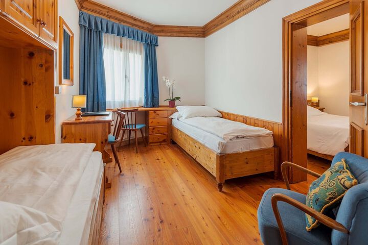 Room 13 of 41