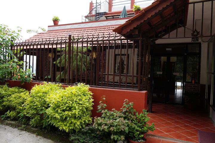 Hotel 2 of 71