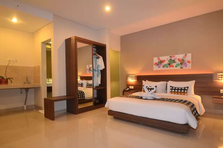 Room 17 of 56