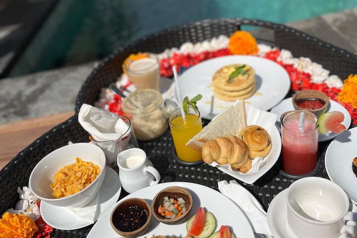 Breakfast/Coffee Service 27 of 29