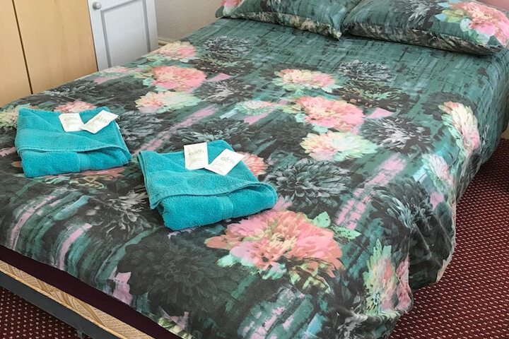 Room 5 of 37