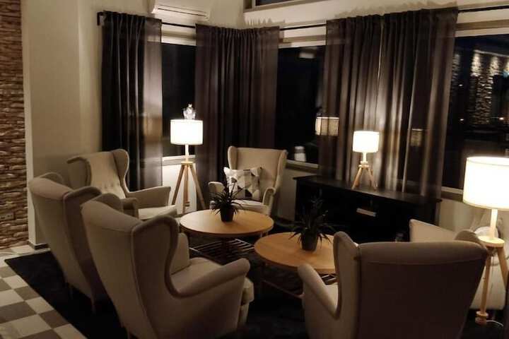 Hotel Interior 6 of 31