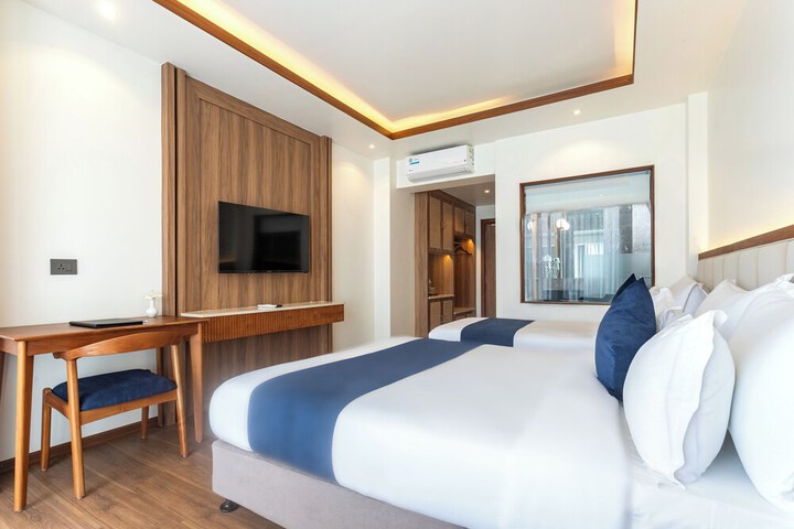 Room 14 of 48
