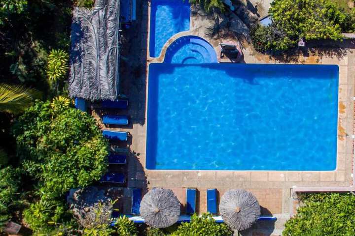 Pool 31 of 52