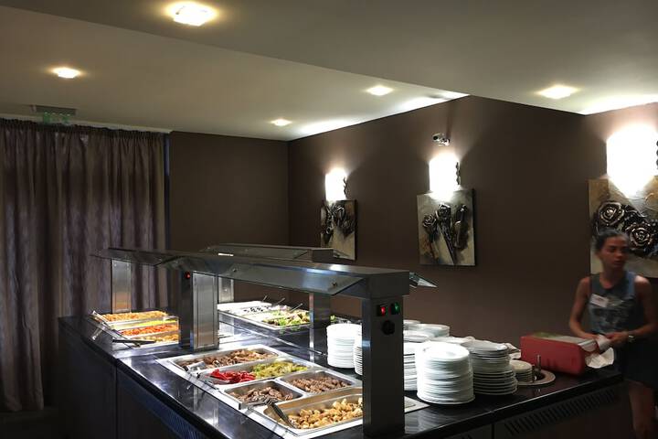 Dining 69 of 153