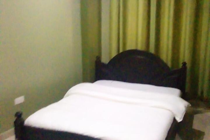 Suzie hotels