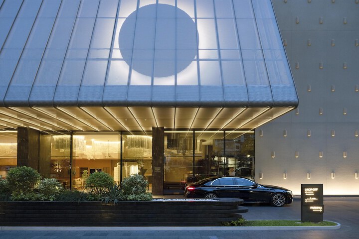 Hotel 102 of 107