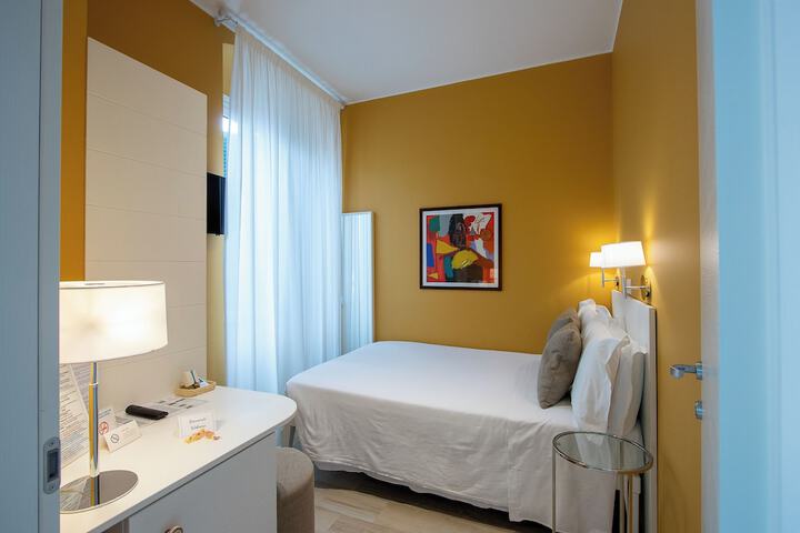 Room 21 of 58