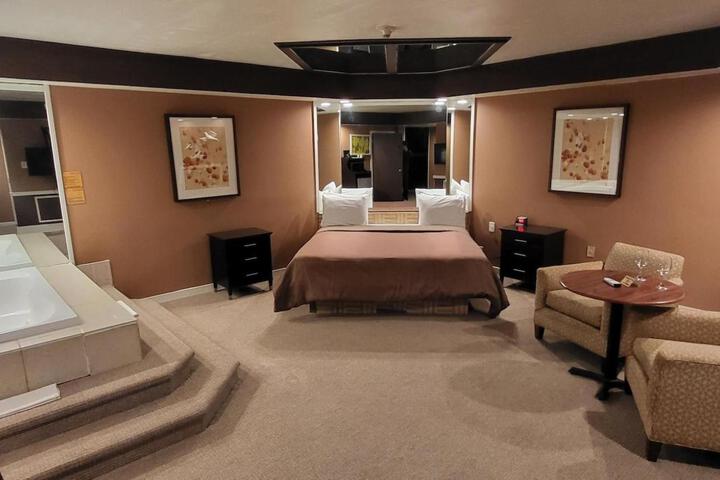 Room 217 of 284