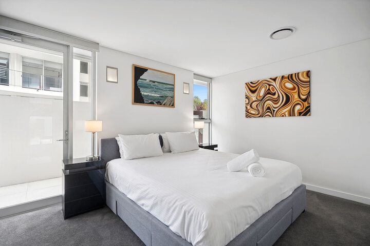 Room 30 of 100