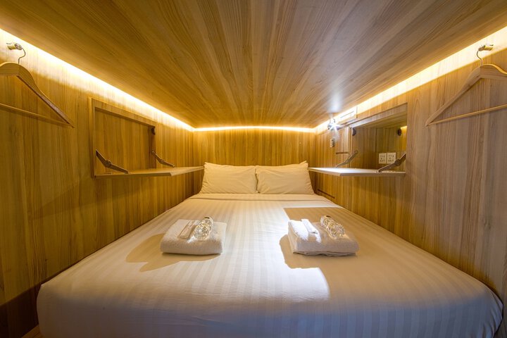 Room 10 of 23