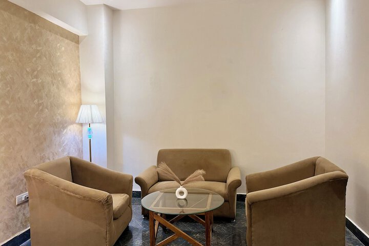 Room 6 of 7