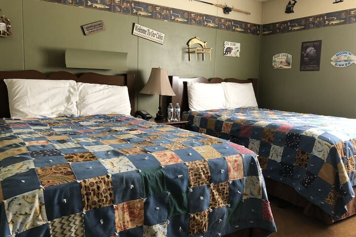 Room 10 of 48