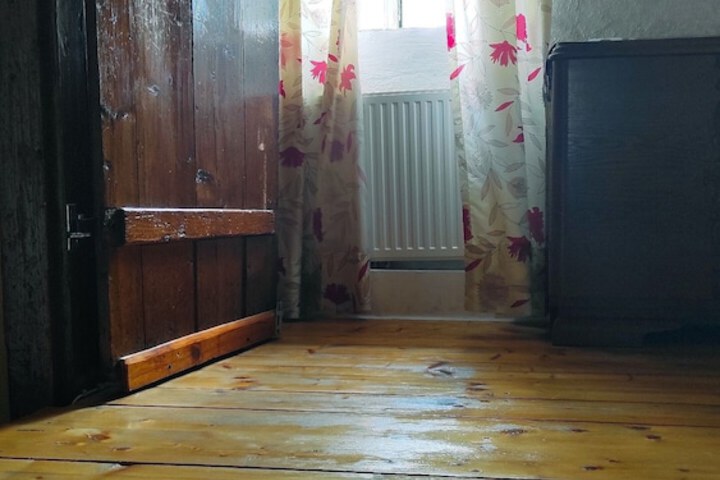 Room 25 of 52