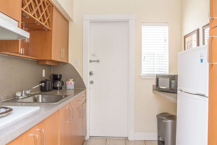 Private kitchenette