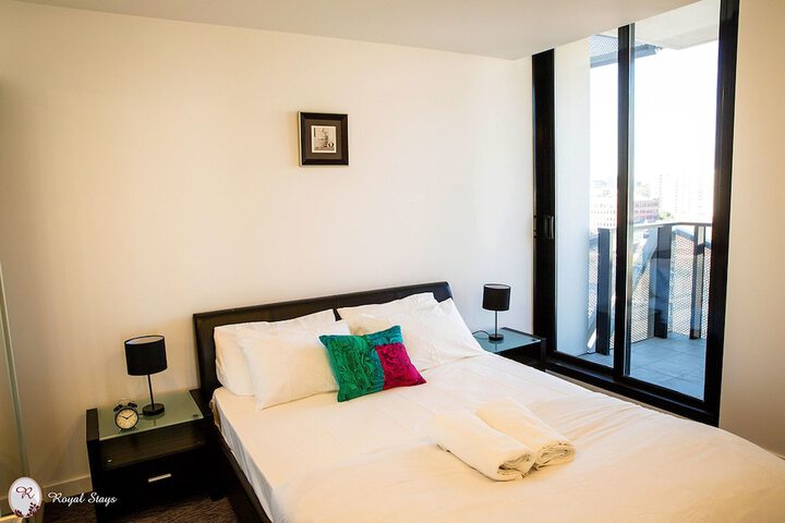 Room 9 of 30