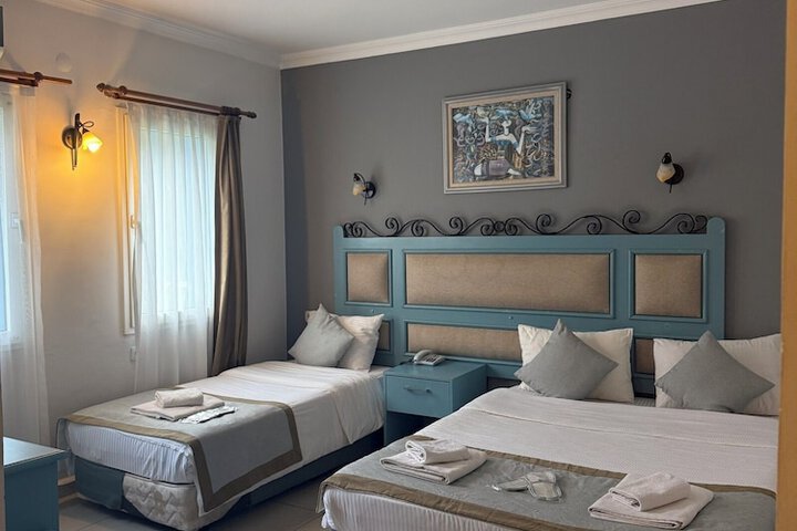 Room 36 of 184