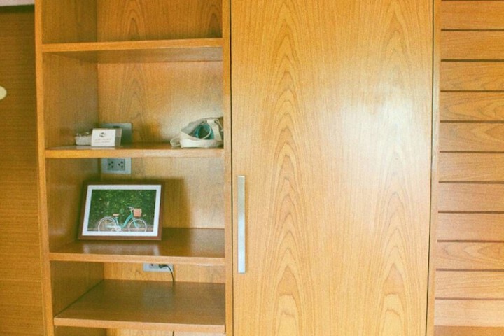 Room 15 of 32