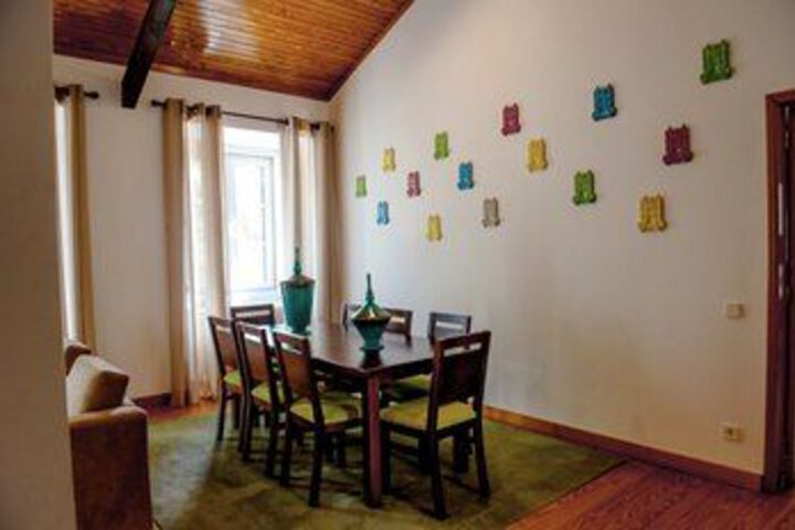 Room 52 of 73