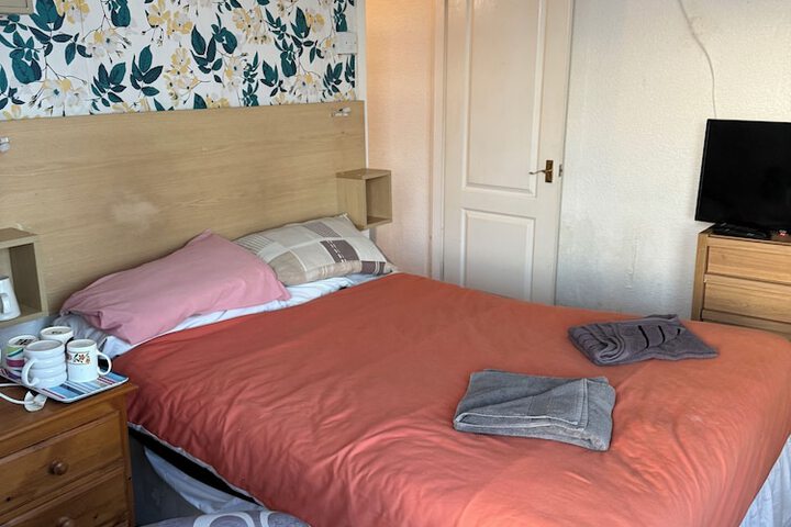 Room 14 of 43