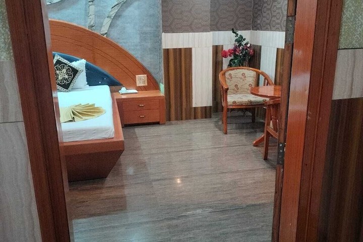 Room 19 of 46