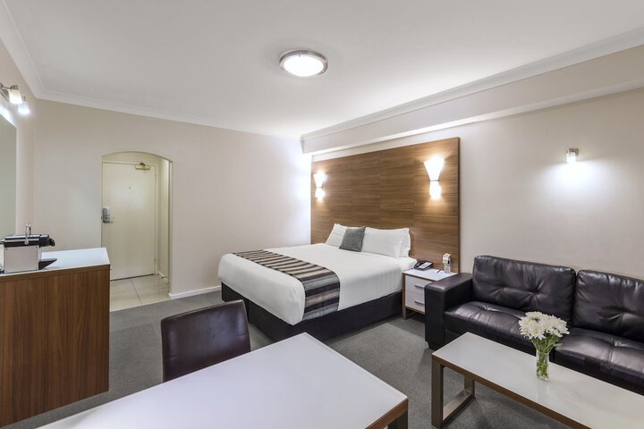 Room 4 of 45