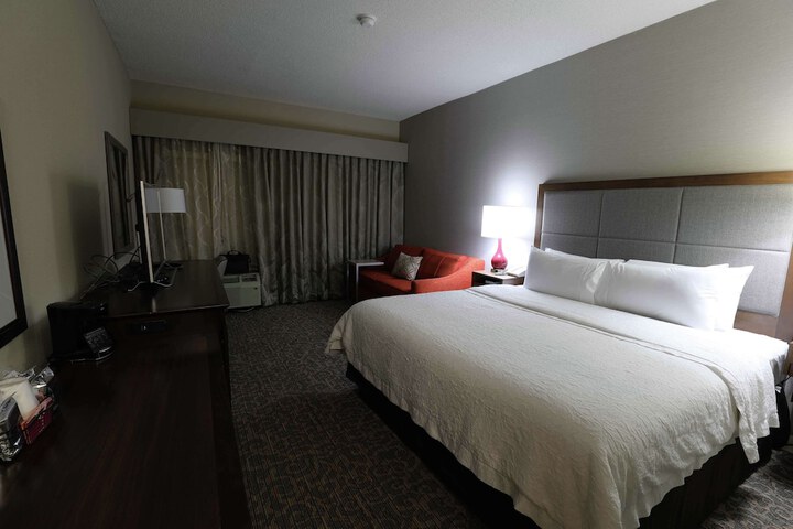 Room 30 of 105