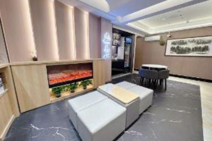 Photo of Kelaixuan Hotel (Daomi Post Station Branch Changbaishan North Slope Distribution Center)