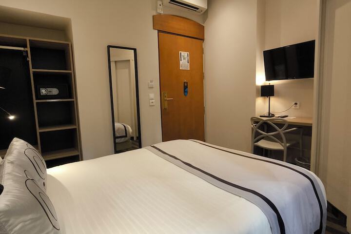 Room 39 of 58