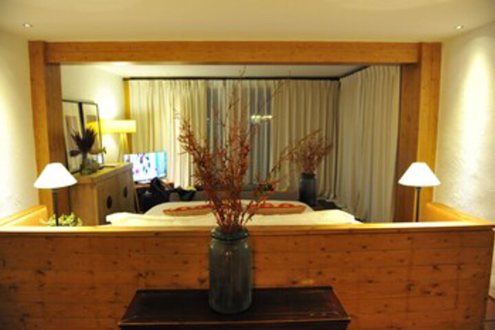 Room 57 of 111