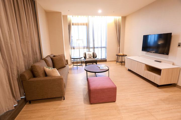 Room 21 of 45
