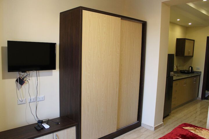 Room 18 of 70