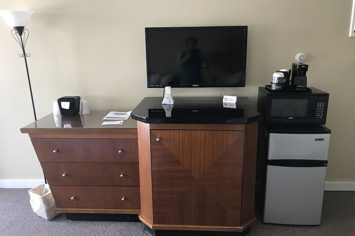 Room 62 of 104