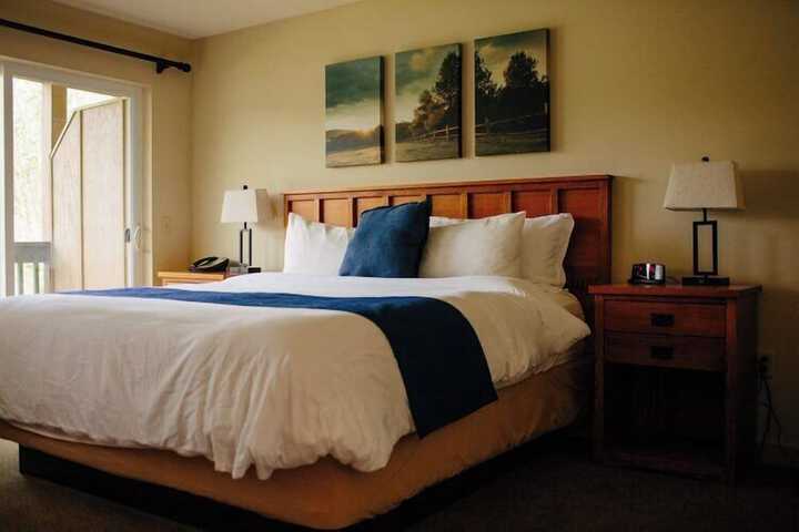 Room 4 of 19