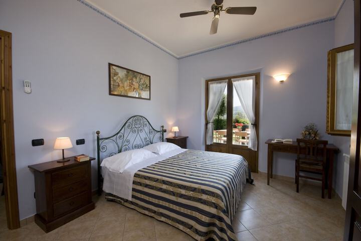 Room 4 of 57