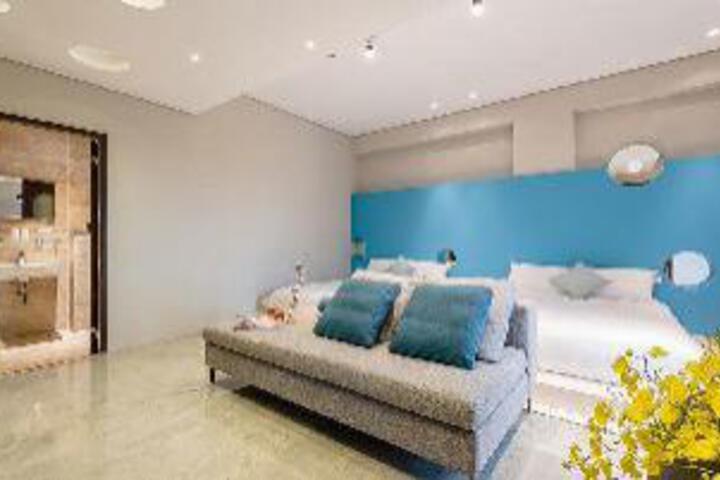 Hotel Interior 16 of 23