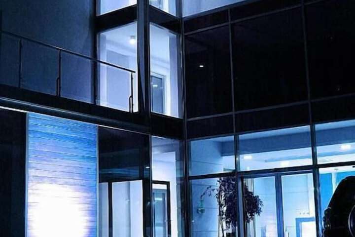 Hotel 44 of 47