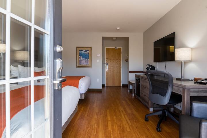 Room 67 of 109