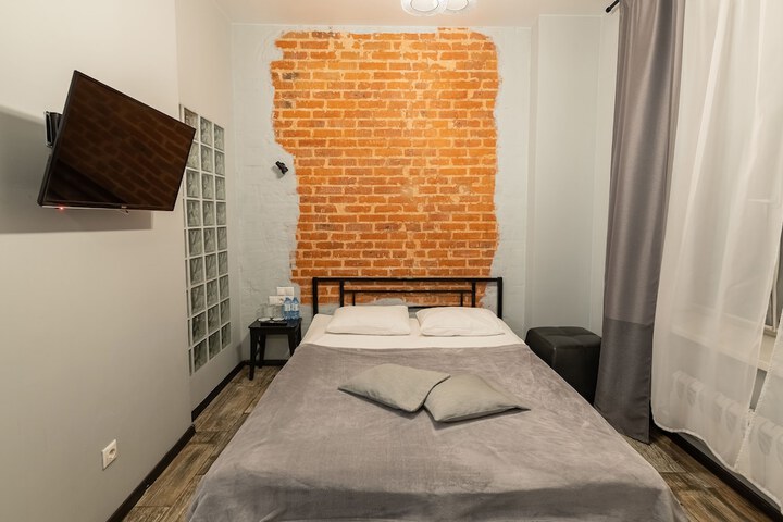 Room 10 of 56